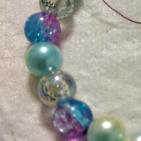 Artemis's Gems custom-made beaded bracelet with metal sun charm - Picture 4 of 6